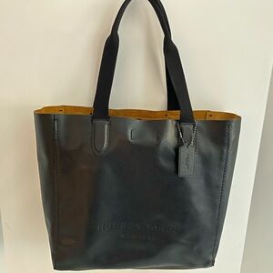 Rare Limited Edition Coach Hudson Yards Genuine Leather Large Tote Shoulder Bag